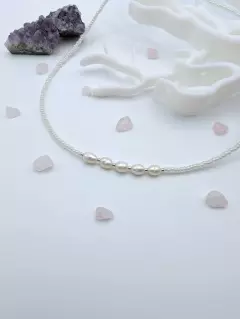 Чокер из чешского бисера и жемчуга "День"