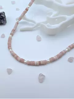 Чокер из розового опала и жемчуга