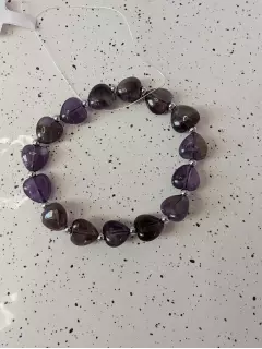Браслет из аметиста в форме сердца