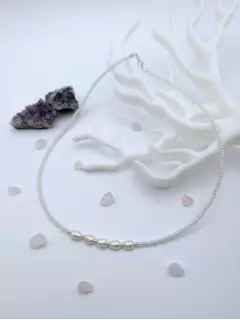 Чокер из чешского бисера и жемчуга "День"