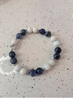 Браслет из содалита и магнезита