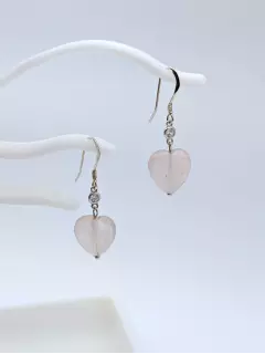 Серьги с фианитом и сердцем из розового кварца